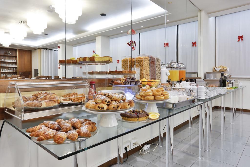 Hotel Sunset Ρίμινι Εξωτερικό φωτογραφία
