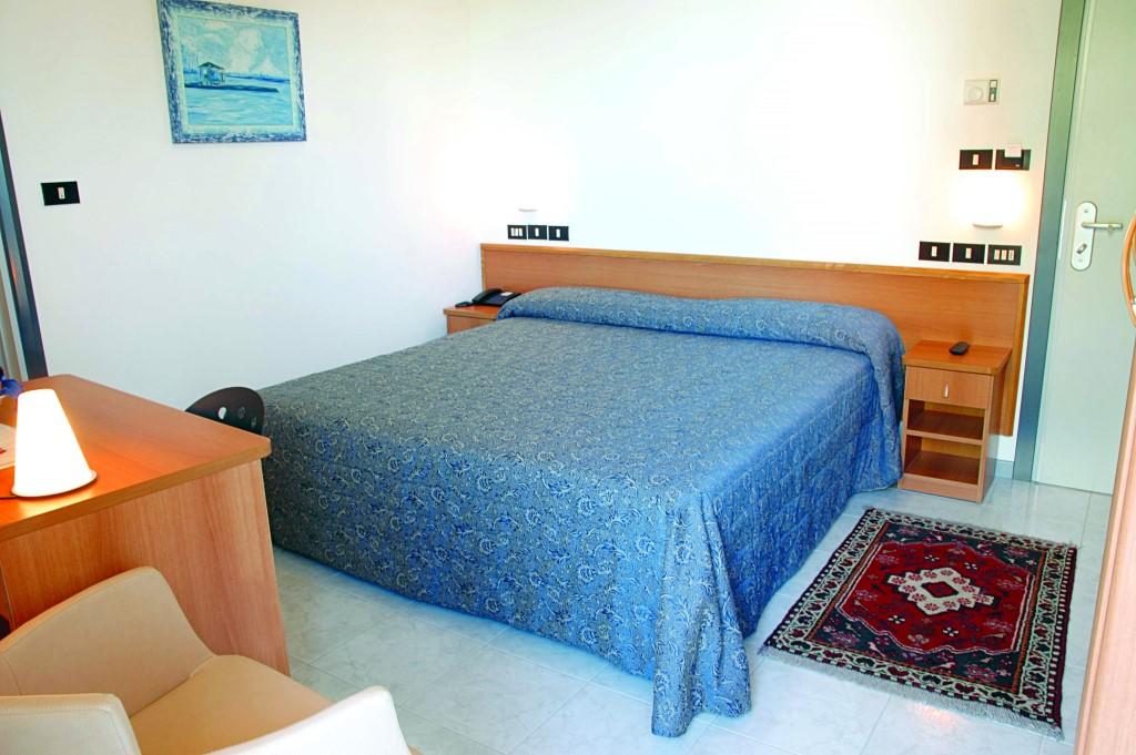 Hotel Sunset Ρίμινι Δωμάτιο φωτογραφία